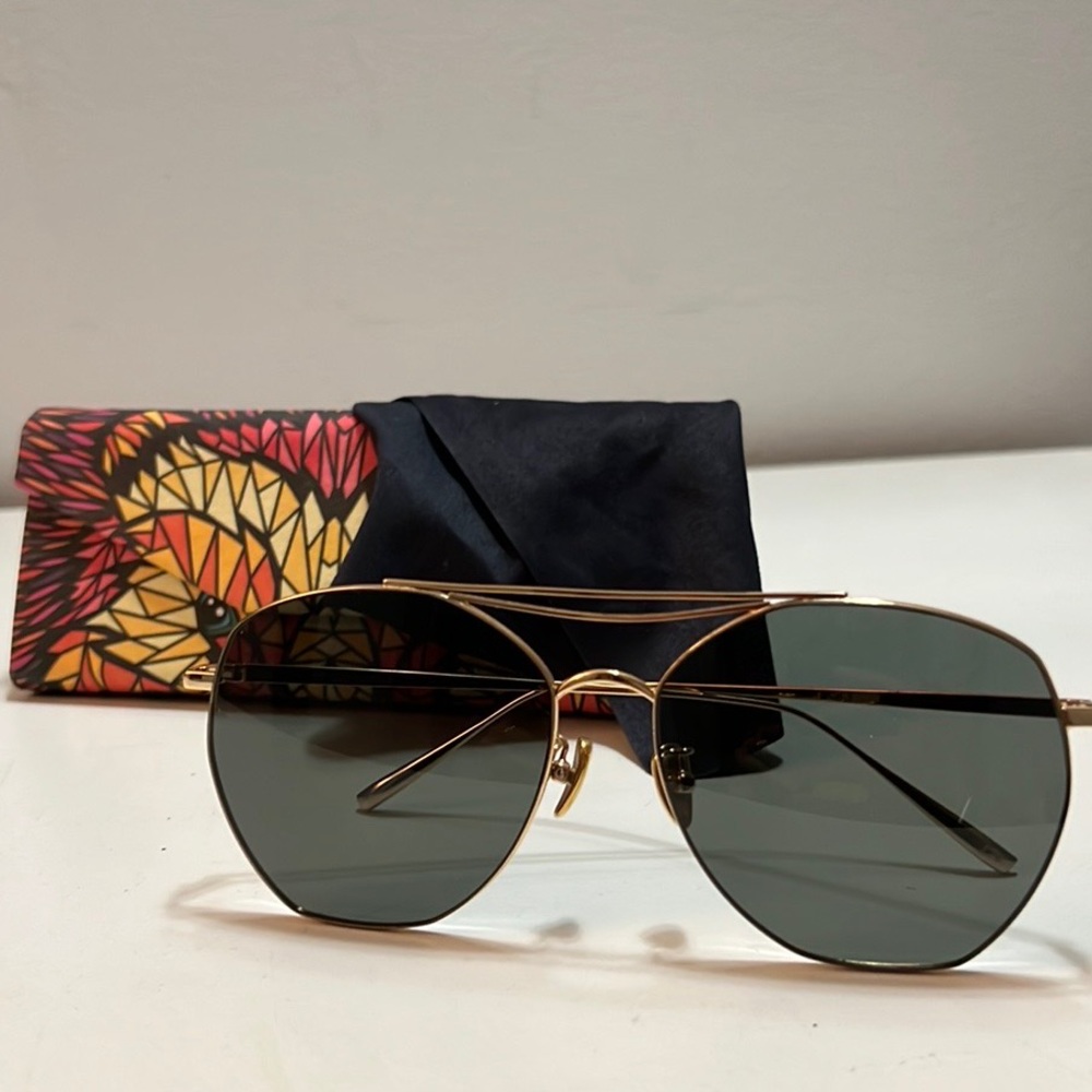 Mujosh sunglasses perfect condition